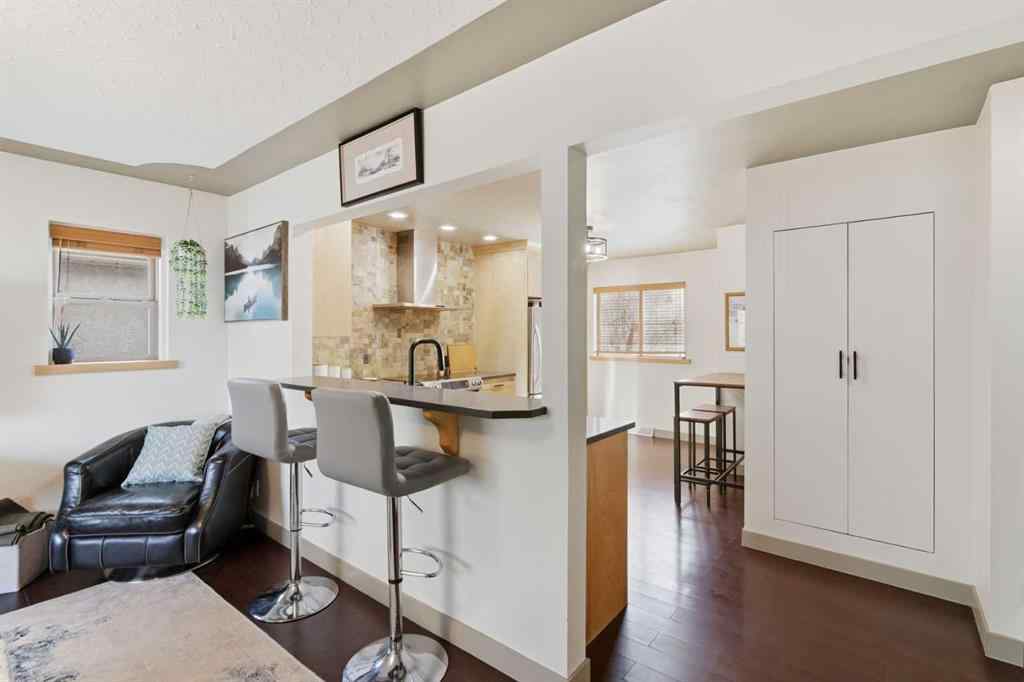 MLS&reg; # A2271547 - 535 30 Avenue NW in Mount Pleasant Calgary, Residential Open Houses