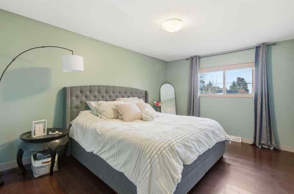 MLS&reg; # A2271547 - 535 30 Avenue NW in Mount Pleasant Calgary, Residential Open Houses