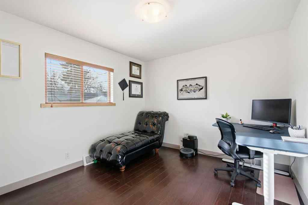 MLS&reg; # A2271547 - 535 30 Avenue NW in Mount Pleasant Calgary, Residential Open Houses