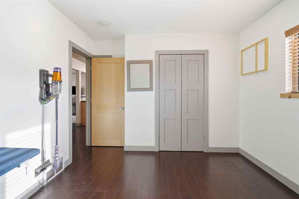 MLS&reg; # A2271547 - 535 30 Avenue NW in Mount Pleasant Calgary, Residential Open Houses