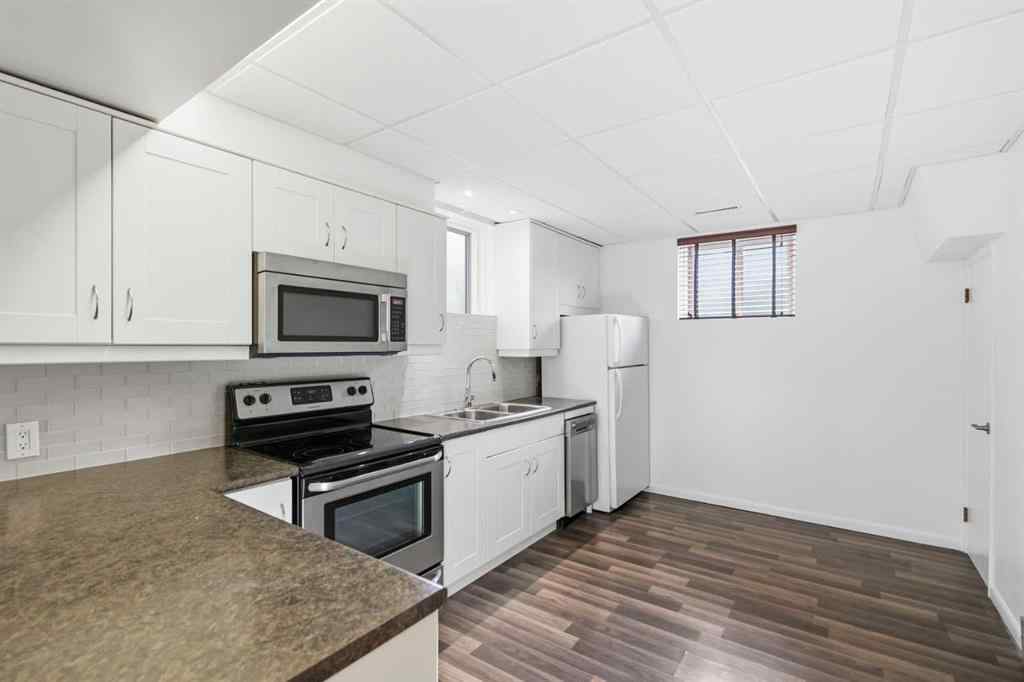 MLS&reg; # A2271547 - 535 30 Avenue NW in Mount Pleasant Calgary, Residential Open Houses