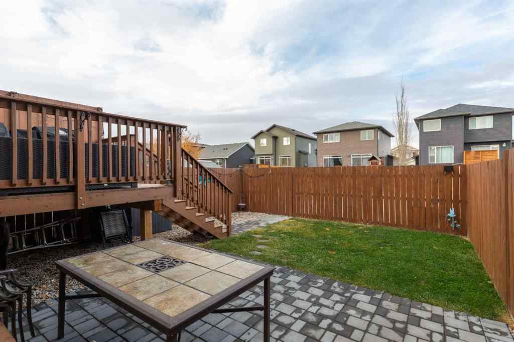 MLS&reg; # A2271548 - 553 Blackwolf Boulevard N in Blackwolf 1 Lethbridge, Residential Open Houses