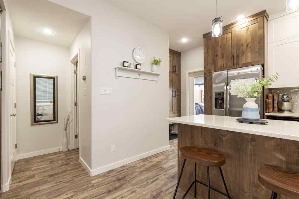 MLS&reg; # A2271548 - 553 Blackwolf Boulevard N in Blackwolf 1 Lethbridge, Residential Open Houses