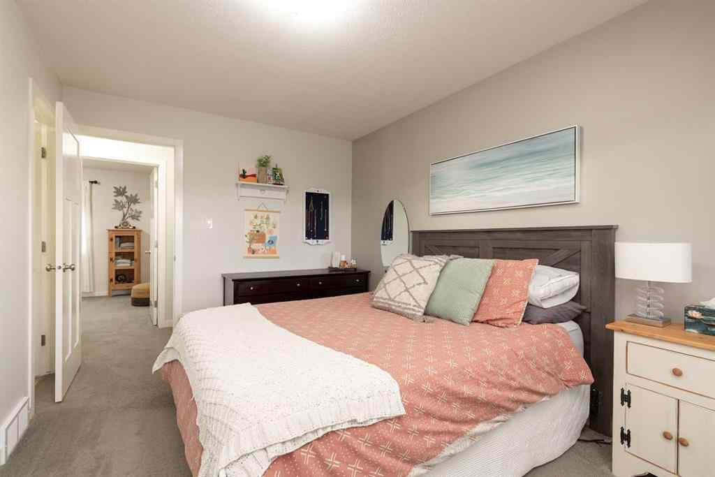 MLS&reg; # A2271548 - 553 Blackwolf Boulevard N in Blackwolf 1 Lethbridge, Residential Open Houses