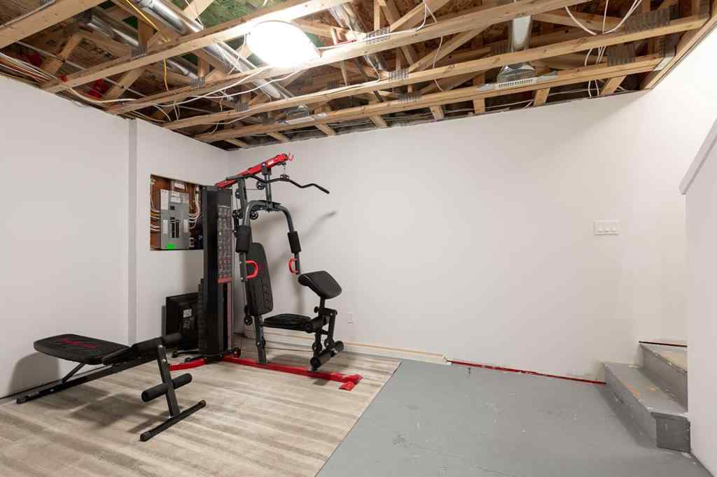 MLS&reg; # A2271548 - 553 Blackwolf Boulevard N in Blackwolf 1 Lethbridge, Residential Open Houses