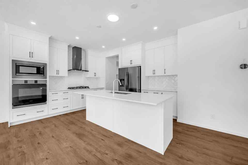 MLS&reg; # A2271551 - 2034 Southwinds Row SW in Southwinds Airdrie, Residential Open Houses