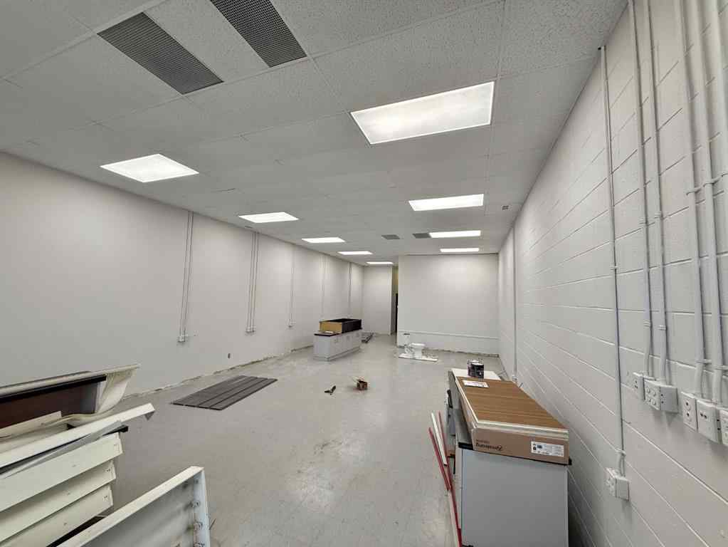 MLS&reg; # A2271555 - Unit #Bay 10 101 Government Road  in Hardisty Hinton, Commercial Open Houses