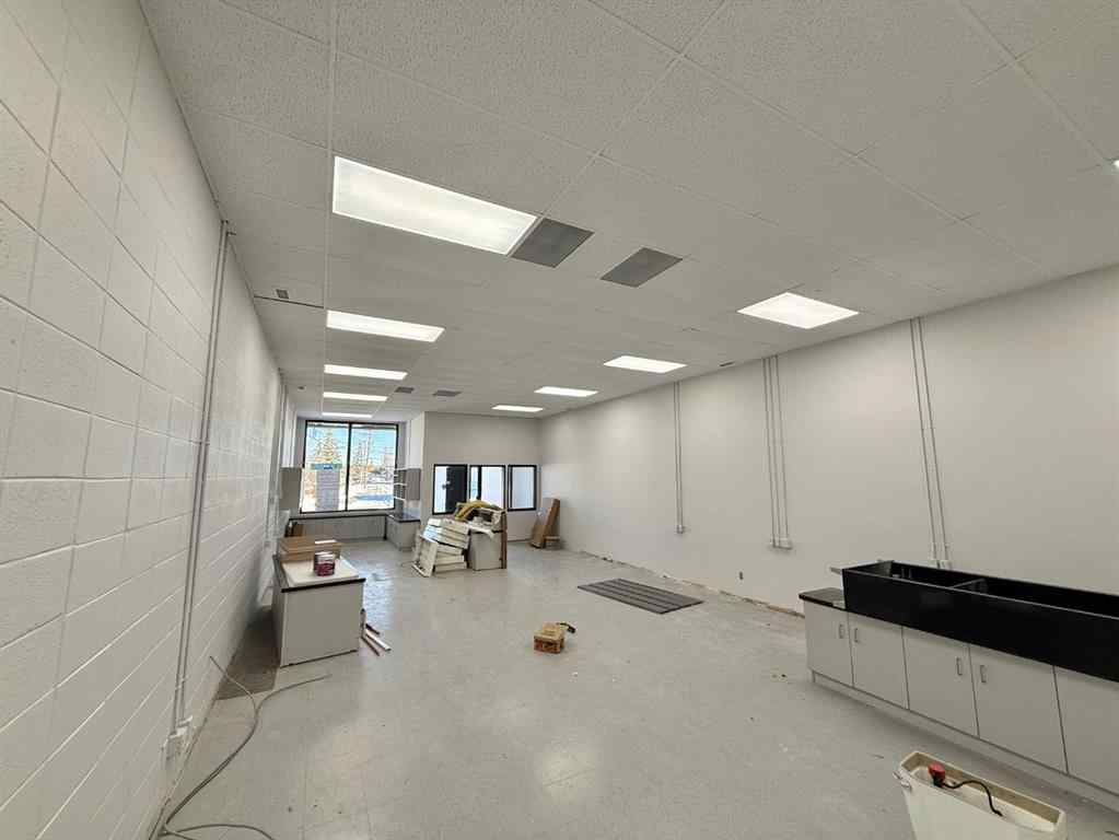 MLS&reg; # A2271555 - Unit #Bay 10 101 Government Road  in Hardisty Hinton, Commercial Open Houses