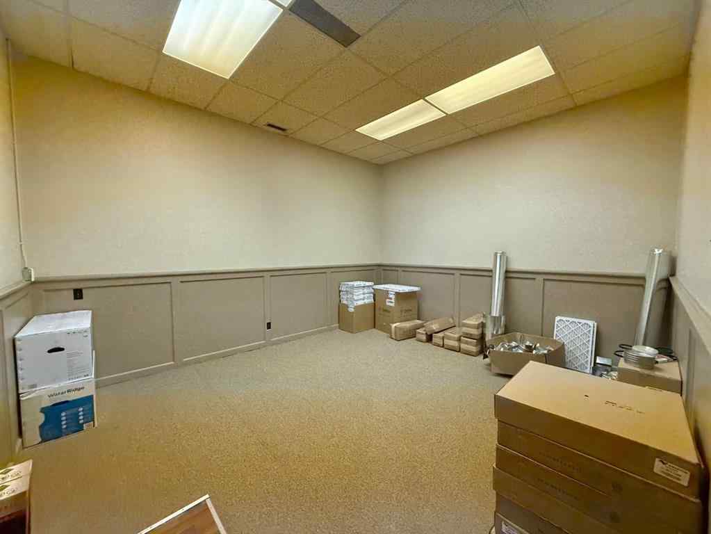 MLS&reg; # A2271556 - Unit #Bay 7 103 Government Road  in Hardisty Hinton, Commercial Open Houses