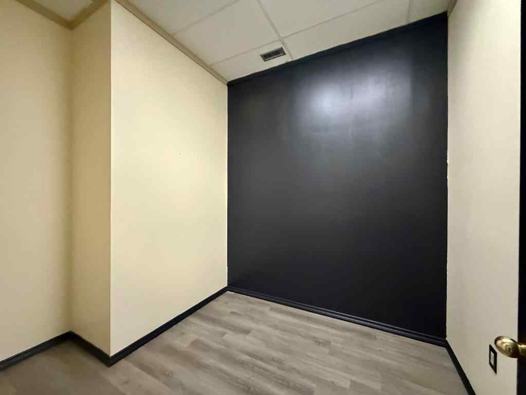 MLS&reg; # A2271558 - Unit #Bay 6 105 Government Road  in Hardisty Hinton, Commercial Open Houses