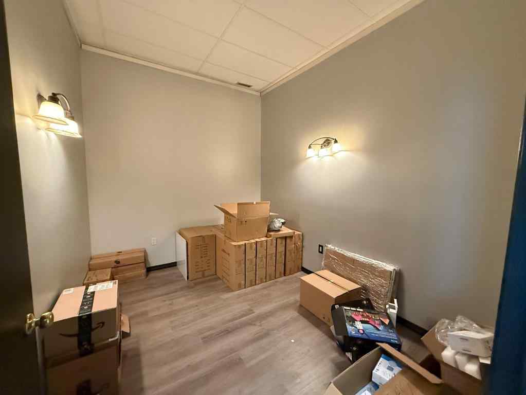 MLS&reg; # A2271558 - Unit #Bay 6 105 Government Road  in Hardisty Hinton, Commercial Open Houses