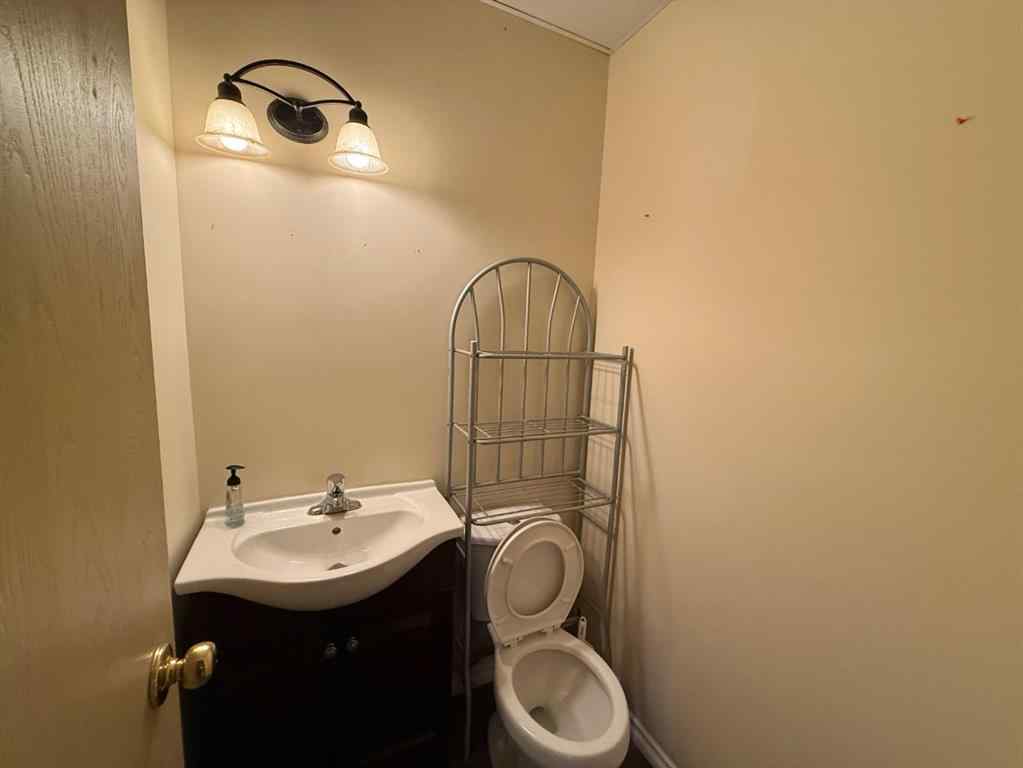 MLS&reg; # A2271558 - Unit #Bay 6 105 Government Road  in Hardisty Hinton, Commercial Open Houses