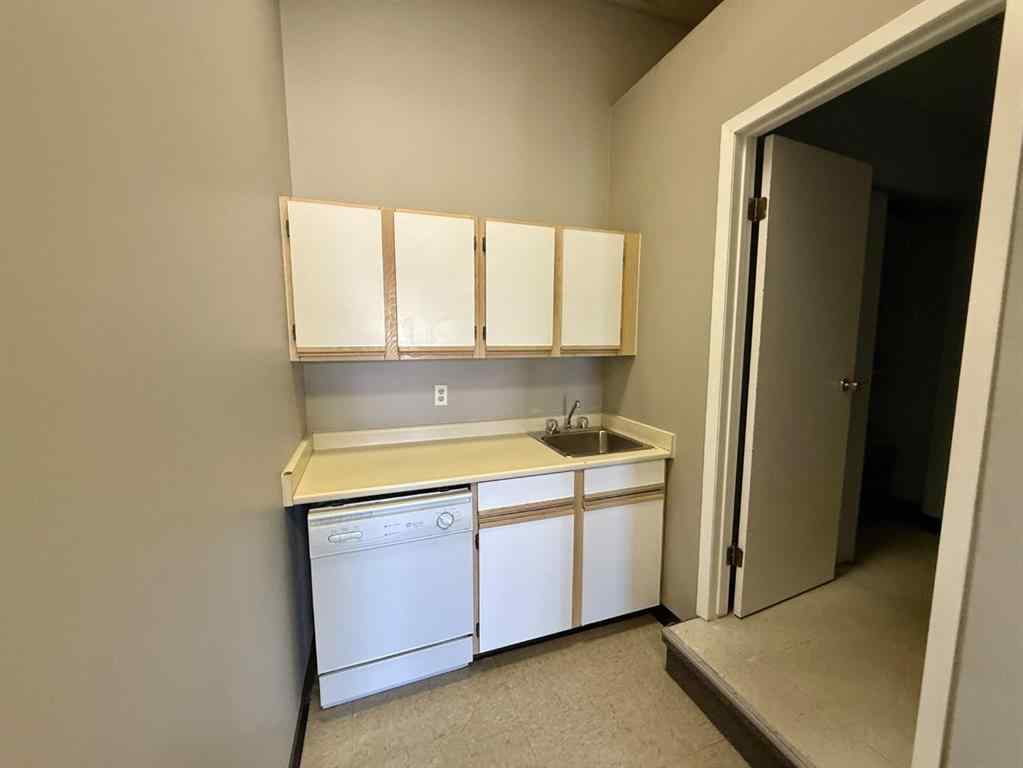 MLS&reg; # A2271559 - Unit #Bay 4/5 105 Government Road  in Hardisty Hinton, Commercial Open Houses