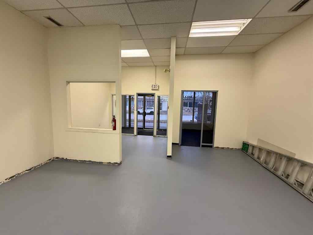 MLS&reg; # A2271560 - Unit #Bay 3 107 Government Road  in Hardisty Hinton, Commercial Open Houses