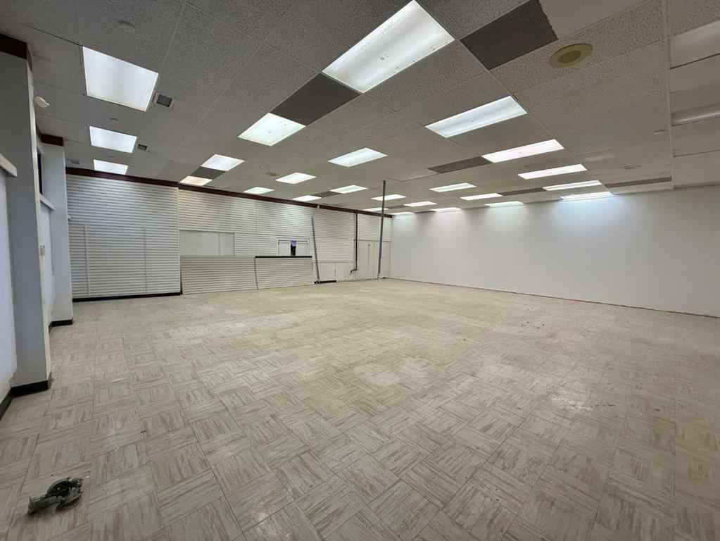 MLS&reg; # A2271561 - Unit #Bay 1 111 Government Road  in Hardisty Hinton, Commercial Open Houses