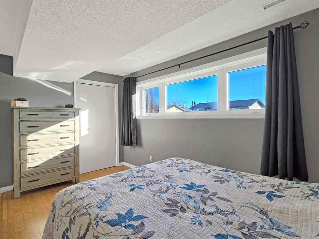 MLS&reg; # A2271563 - 10806 98 Avenue  in NONE Grande Cache, Residential Open Houses