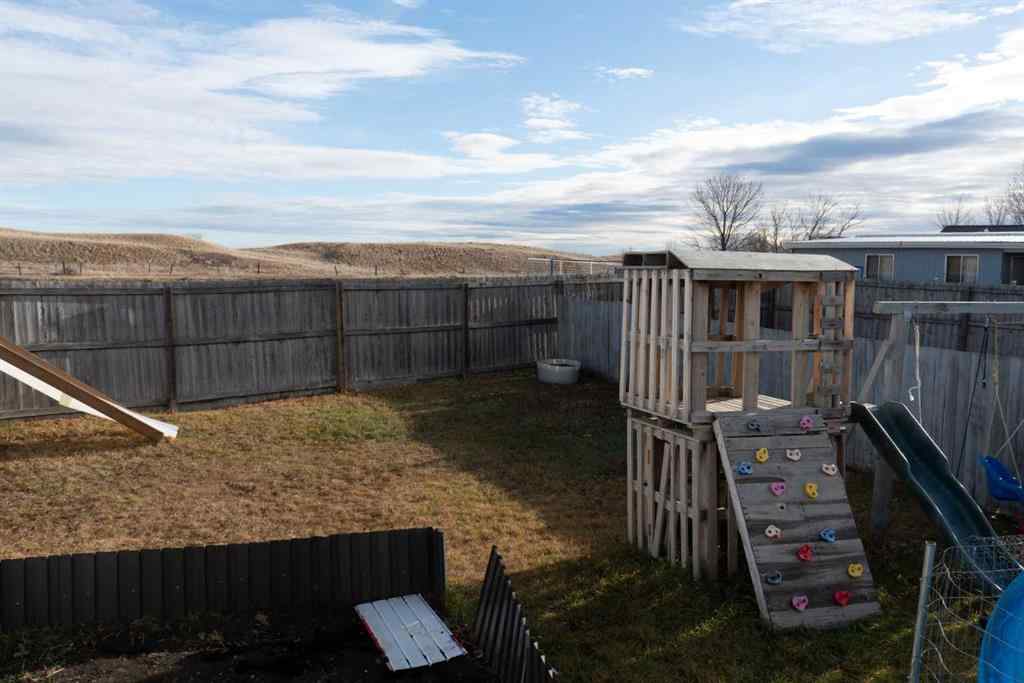 MLS&reg; # A2271570 - Unit #84 2715 Westside Drive W in West Side Trailer Court Lethbridge, Mobile Open Houses