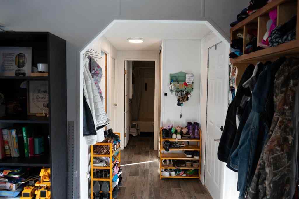 MLS&reg; # A2271570 - Unit #84 2715 Westside Drive W in West Side Trailer Court Lethbridge, Mobile Open Houses