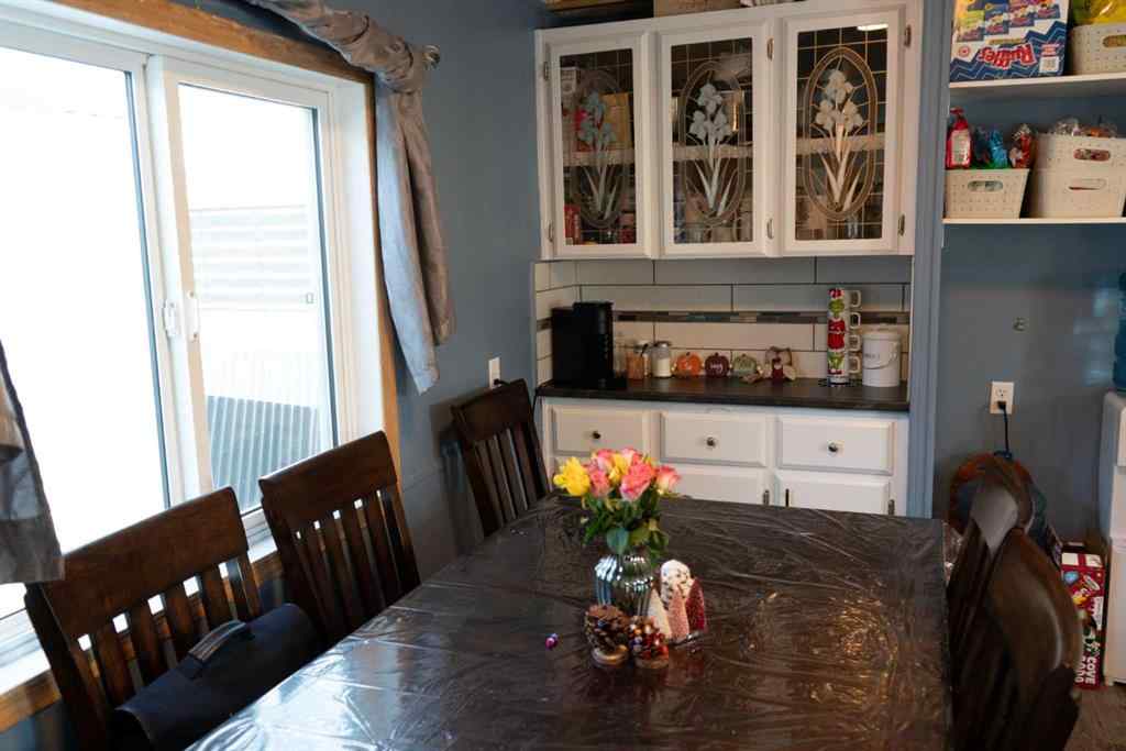 MLS&reg; # A2271570 - Unit #84 2715 Westside Drive W in West Side Trailer Court Lethbridge, Mobile Open Houses