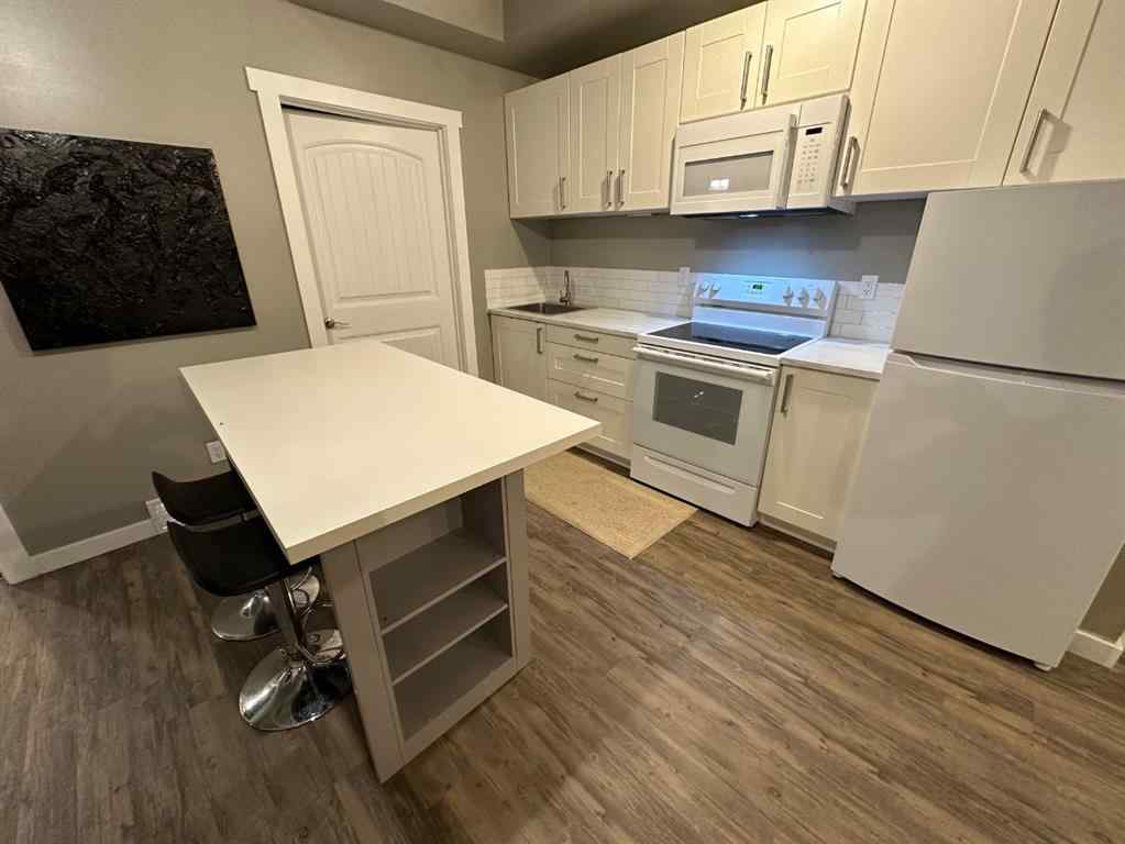 MLS&reg; # A2271573 - 4332 51 Avenue  in Hardisty Hardisty, Residential Open Houses