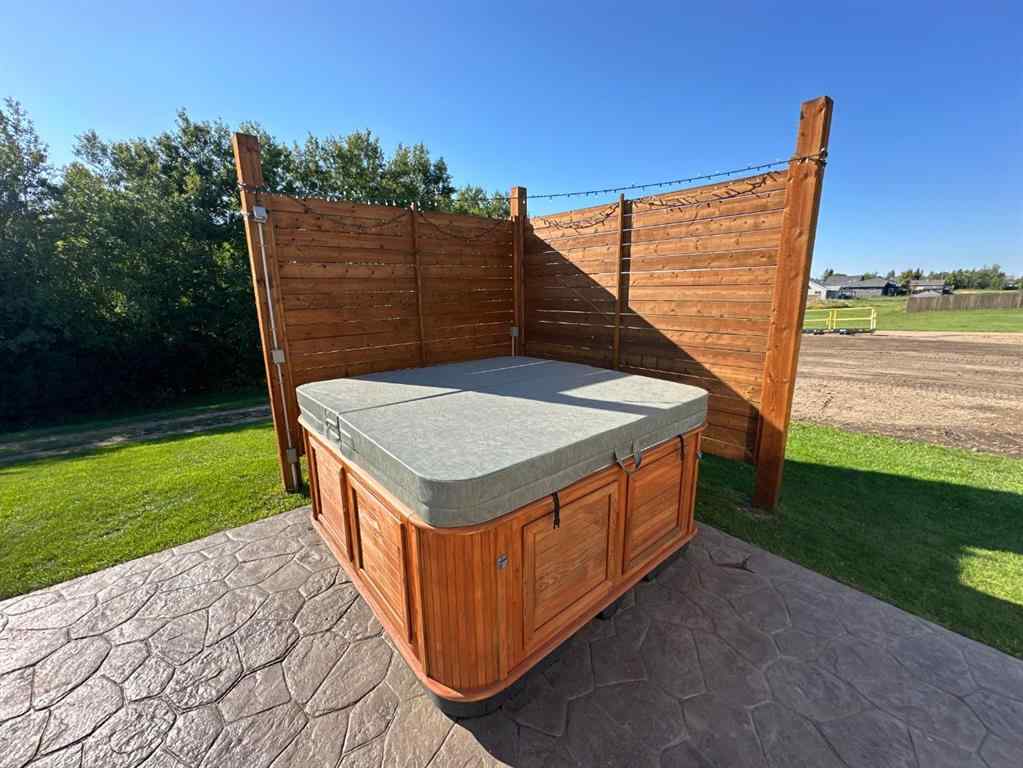 MLS&reg; # A2271573 - 4332 51 Avenue  in Hardisty Hardisty, Residential Open Houses