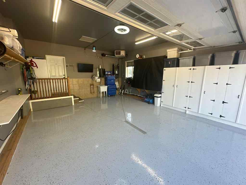 MLS&reg; # A2271573 - 4332 51 Avenue  in Hardisty Hardisty, Residential Open Houses