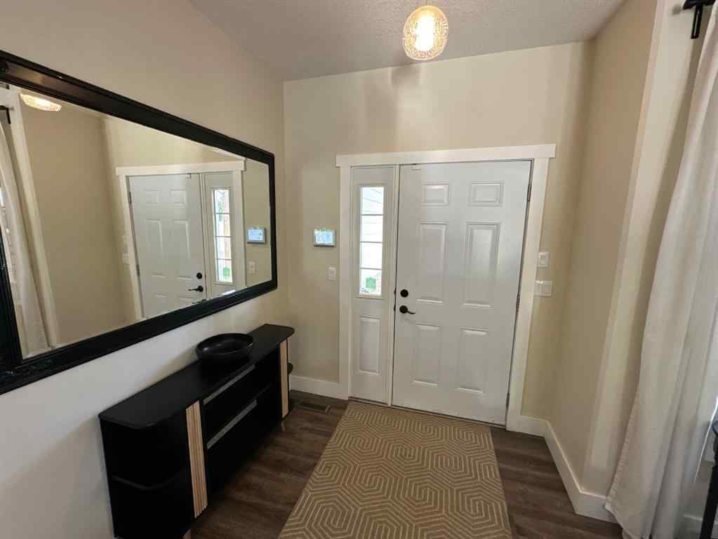 MLS&reg; # A2271573 - 4332 51 Avenue  in Hardisty Hardisty, Residential Open Houses