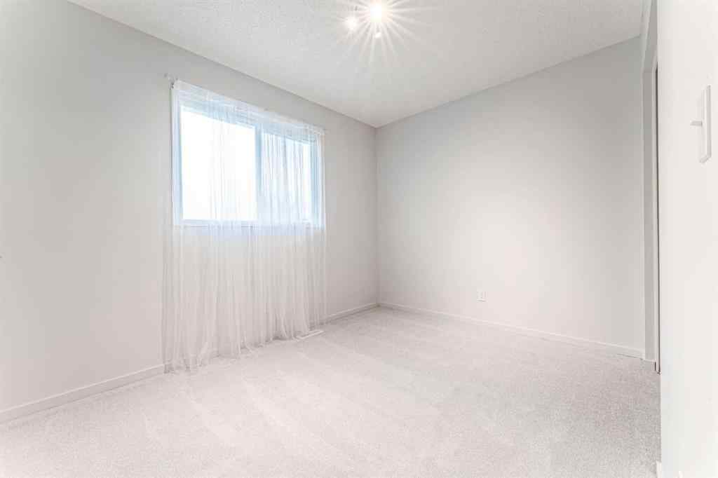 MLS&reg; # A2271576 - 43 Sunmills Court SE in Sundance Calgary, Residential Open Houses