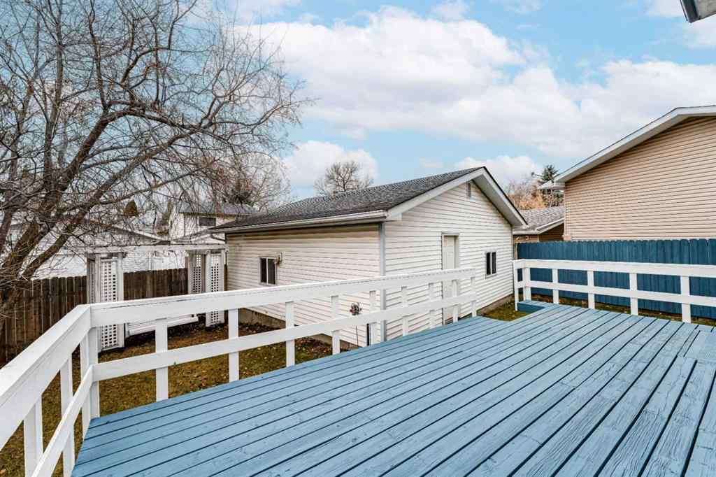 MLS&reg; # A2271576 - 43 Sunmills Court SE in Sundance Calgary, Residential Open Houses