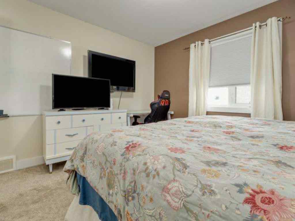 MLS&reg; # A2271577 - 2546 Aspen Drive  in NONE Coaldale, Residential Open Houses