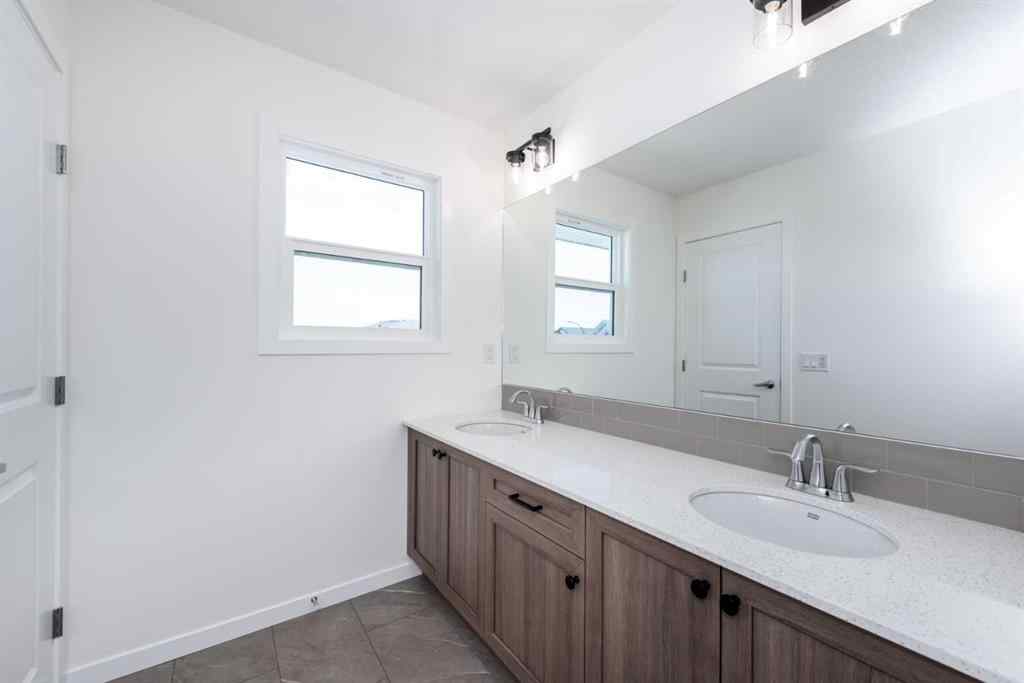 MLS&reg; # A2271578 - 137 clearwater Terrace  in NONE Chestermere, Residential Open Houses