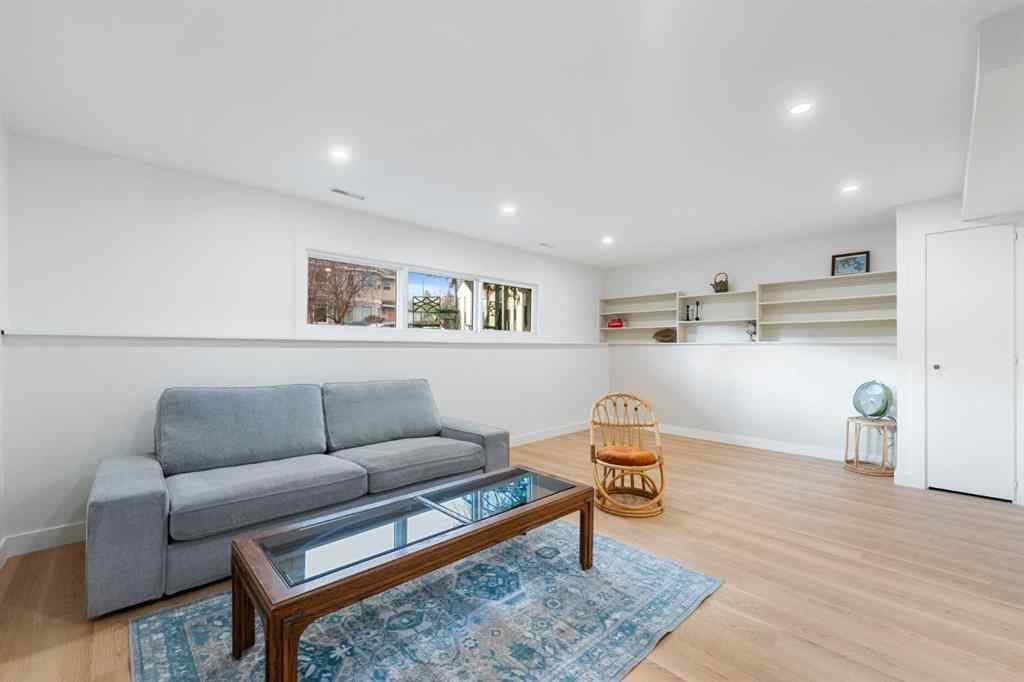 MLS&reg; # A2271579 - 2606 26 Street SW in Killarney/Glengarry Calgary, Residential Open Houses