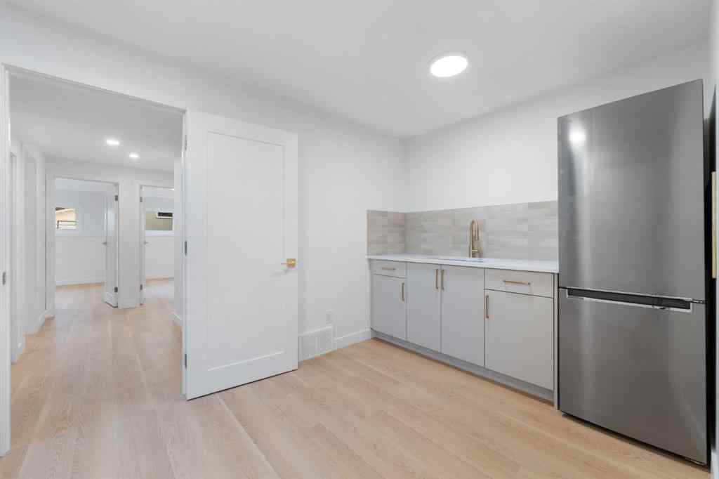 MLS&reg; # A2271579 - 2606 26 Street SW in Killarney/Glengarry Calgary, Residential Open Houses