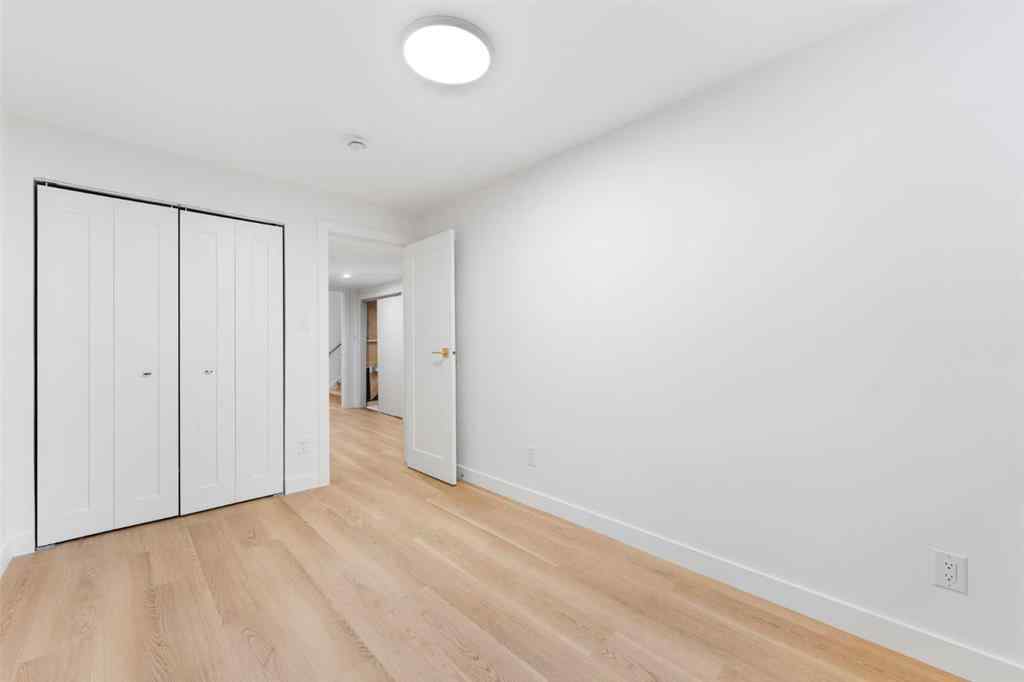 MLS&reg; # A2271579 - 2606 26 Street SW in Killarney/Glengarry Calgary, Residential Open Houses