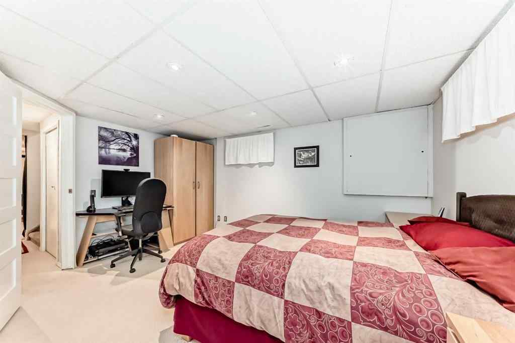 MLS&reg; # A2271582 - 1515 22 Avenue NW in Capitol Hill Calgary, Residential Open Houses