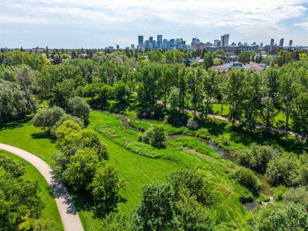 MLS&reg; # A2271582 - 1515 22 Avenue NW in Capitol Hill Calgary, Residential Open Houses