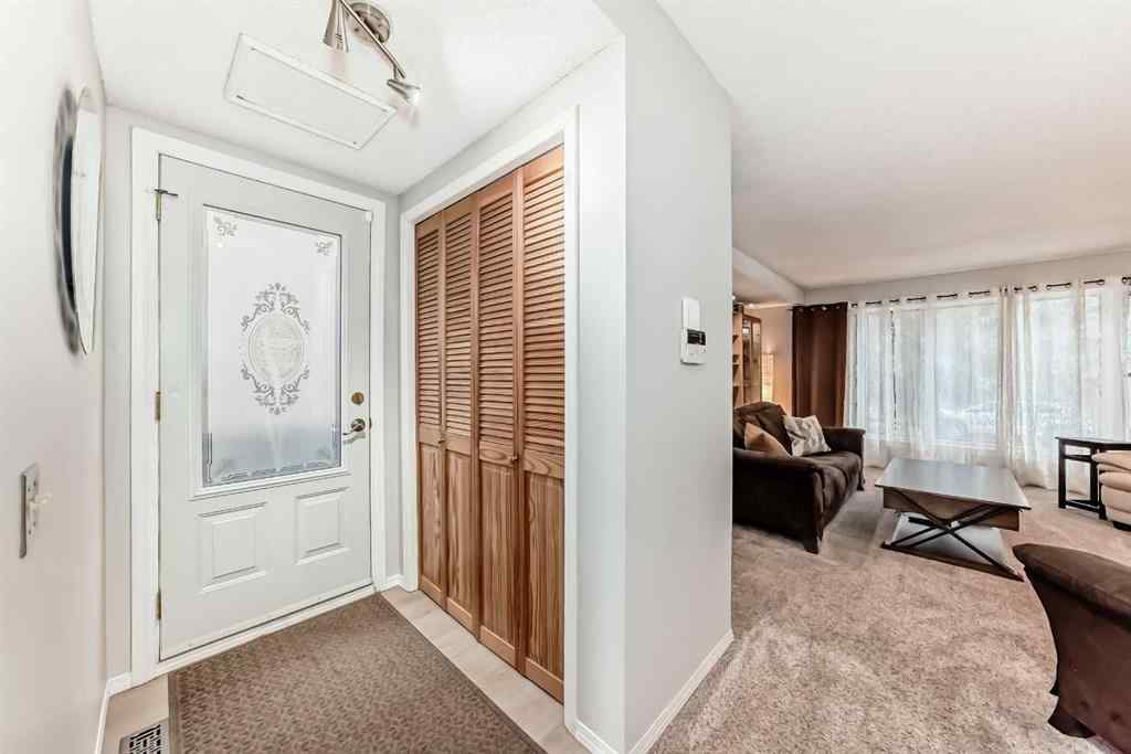 MLS&reg; # A2271582 - 1515 22 Avenue NW in Capitol Hill Calgary, Residential Open Houses