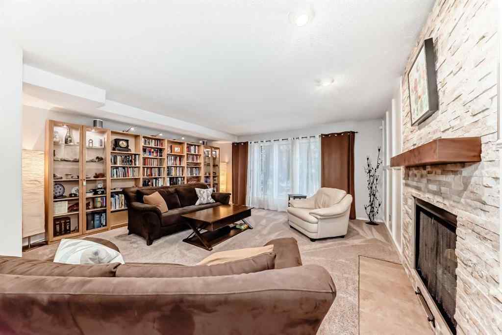 MLS&reg; # A2271582 - 1515 22 Avenue NW in Capitol Hill Calgary, Residential Open Houses