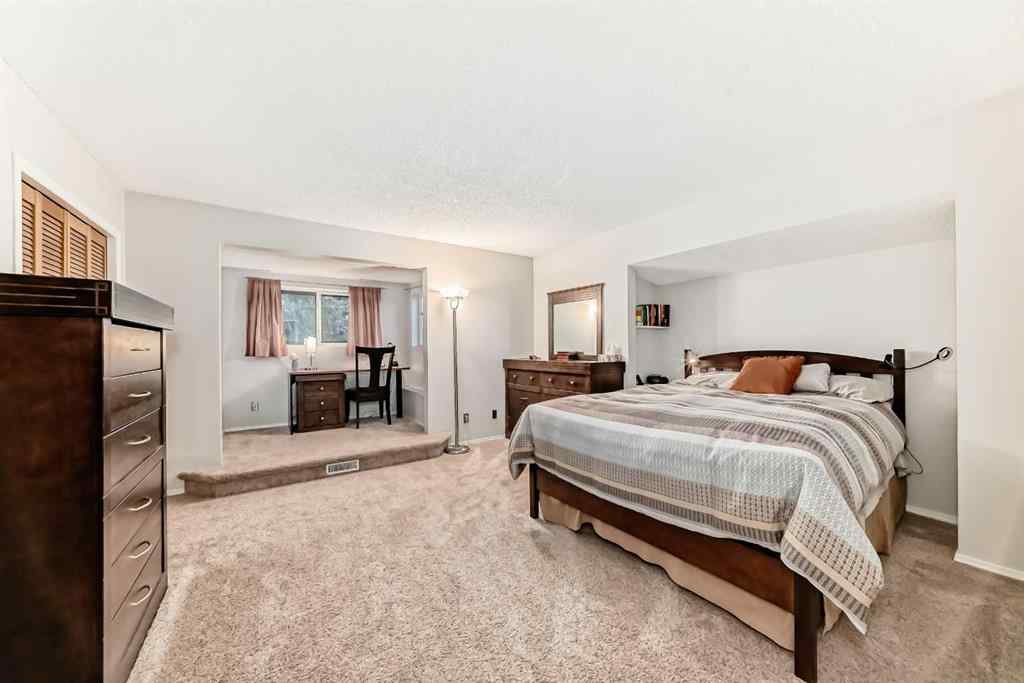 MLS&reg; # A2271582 - 1515 22 Avenue NW in Capitol Hill Calgary, Residential Open Houses