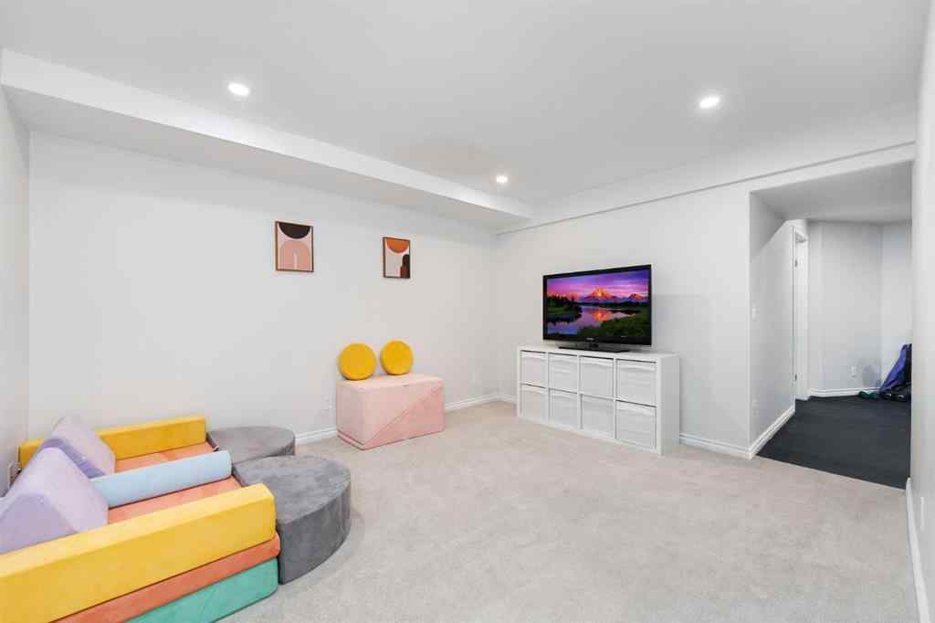 MLS® # A2271583 - 103 Sunset Place  in Suntree Okotoks, Residential Open Houses