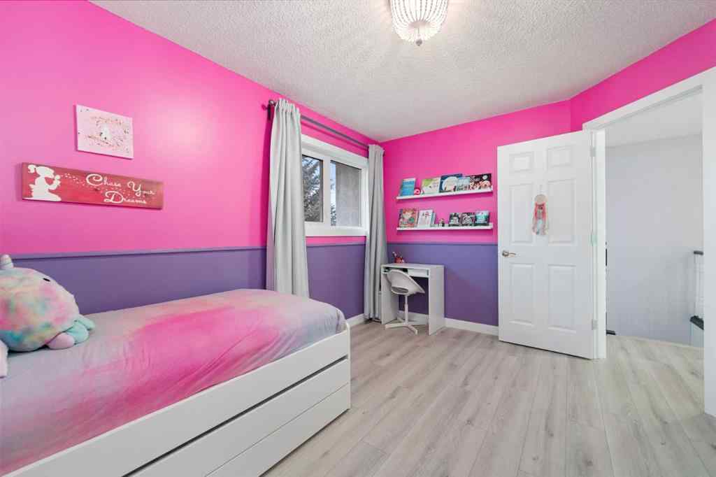 MLS® # A2271583 - 103 Sunset Place  in Suntree Okotoks, Residential Open Houses