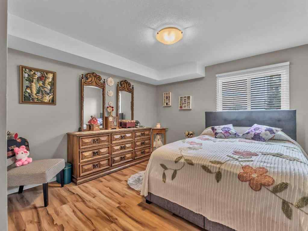 MLS&reg; # A2271588 - Unit #207 1632 Saamis Drive NW in Northwest Crescent Heights Medicine Hat, Residential Open Houses