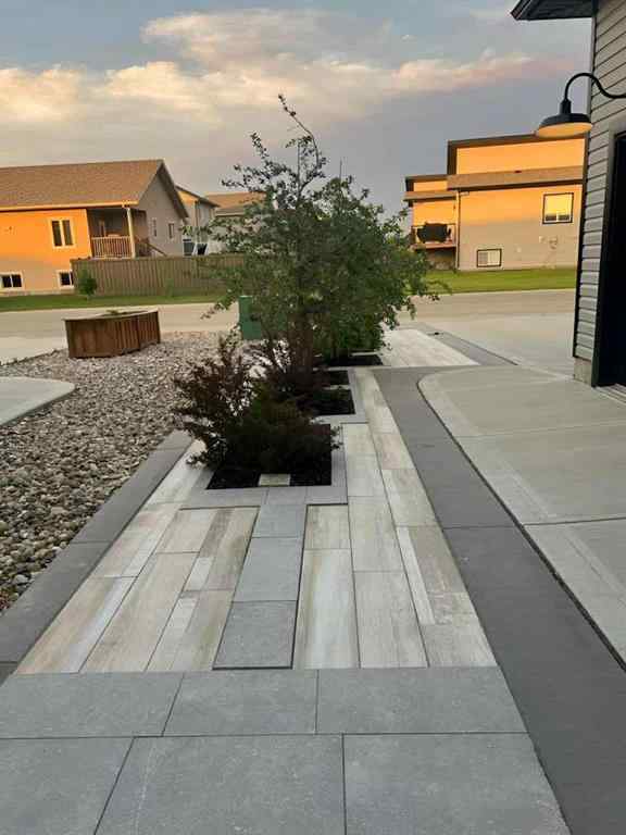 MLS&reg; # A2271592 - 12806 Royal Boulevard  in Royal Oaks Grande Prairie, Residential Open Houses