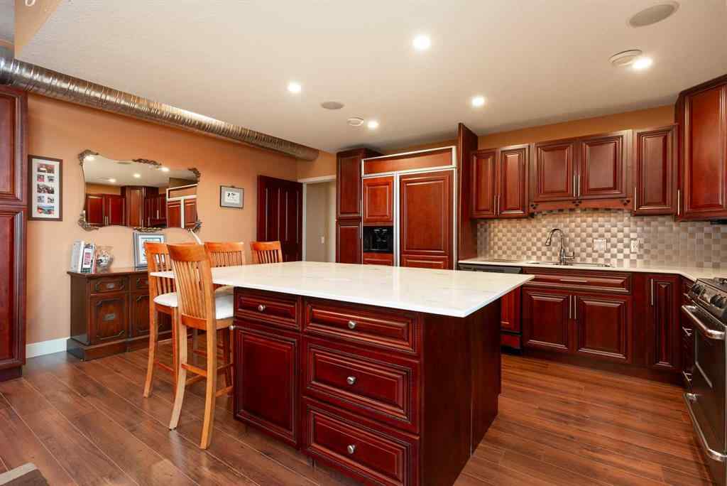 MLS&reg; # A2271600 - 3 Western Crescent  in NONE Rural Vulcan County, Commercial Open Houses