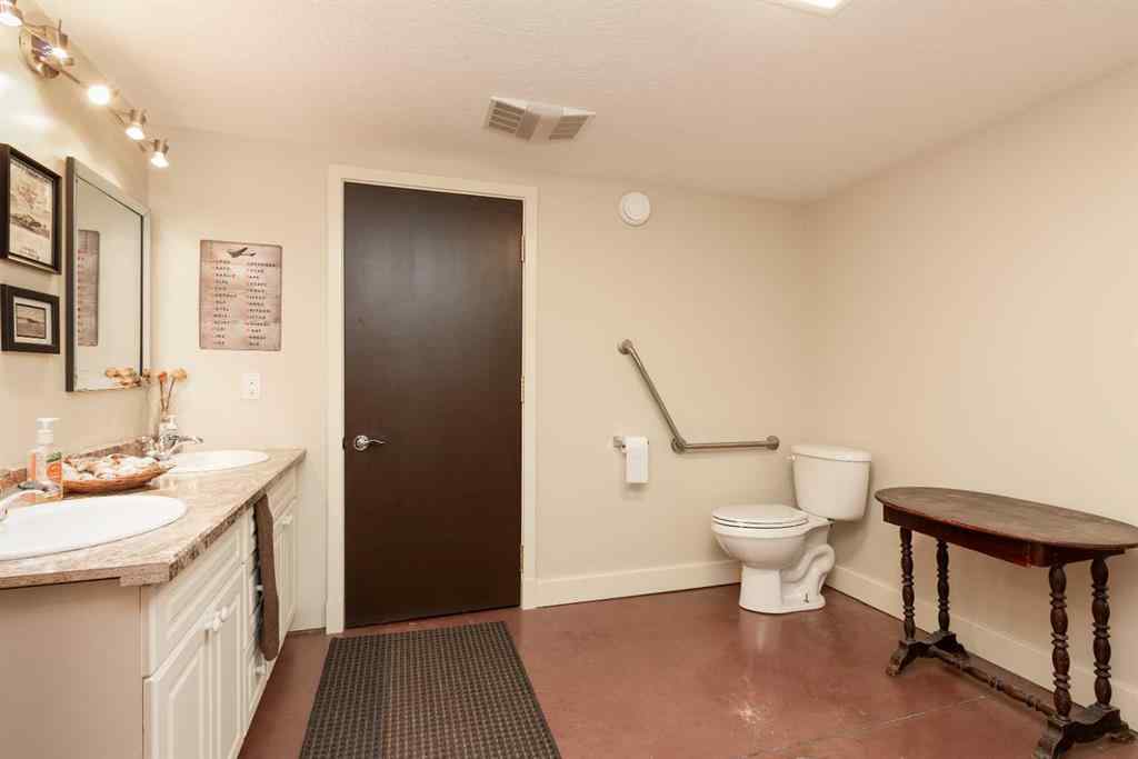 MLS&reg; # A2271600 - 3 Western Crescent  in NONE Rural Vulcan County, Commercial Open Houses