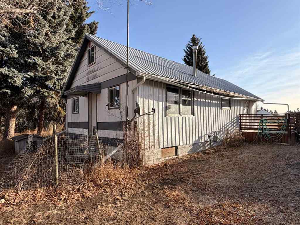 MLS&reg; # A2271602 - 237 Hazel Street  in Metiskow Metiskow, Residential Open Houses