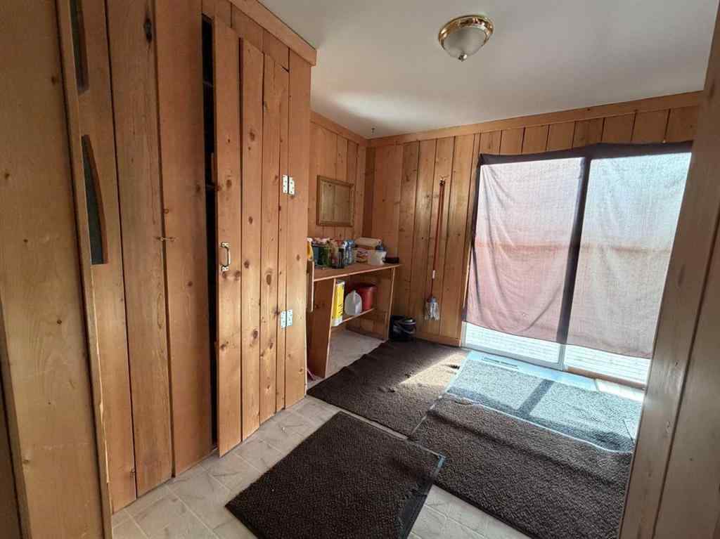 MLS&reg; # A2271602 - 237 Hazel Street  in Metiskow Metiskow, Residential Open Houses