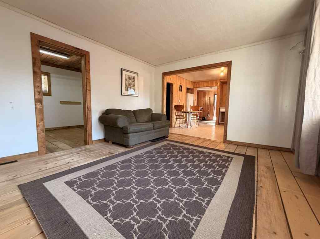 MLS&reg; # A2271602 - 237 Hazel Street  in Metiskow Metiskow, Residential Open Houses