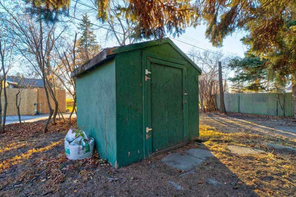 MLS&reg; # A2271603 - 10121 91 Avenue  in Swanavon Grande Prairie, Residential Open Houses