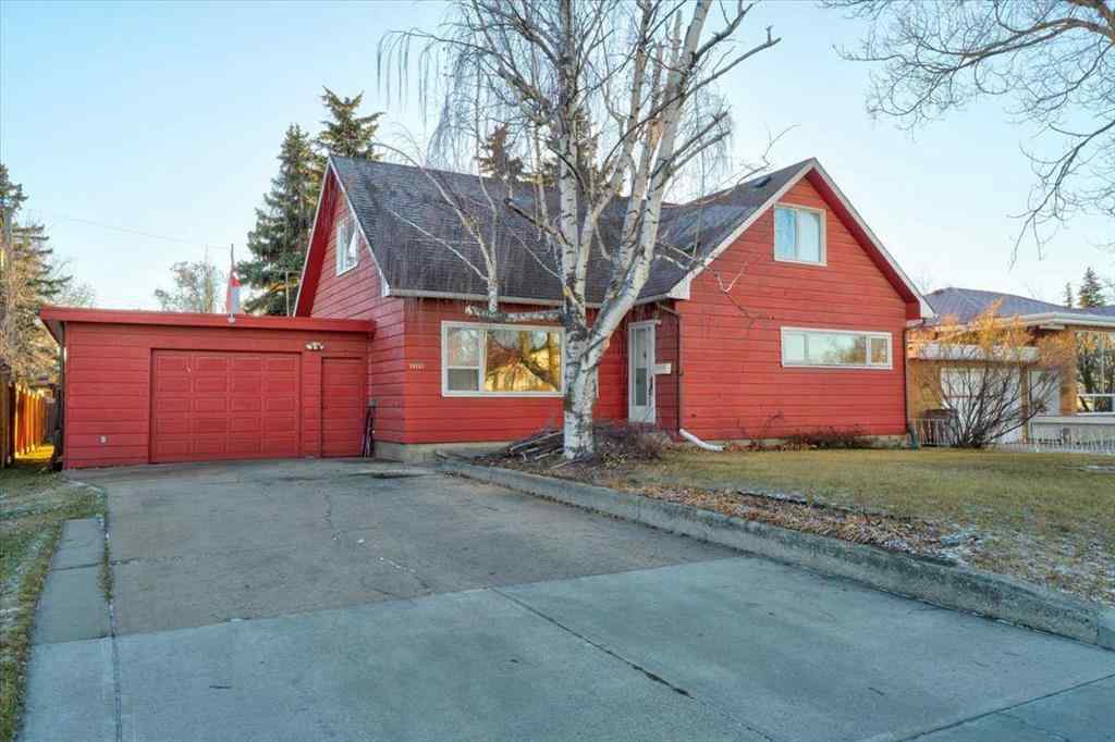 MLS&reg; # A2271603 - 10121 91 Avenue  in Swanavon Grande Prairie, Residential Open Houses